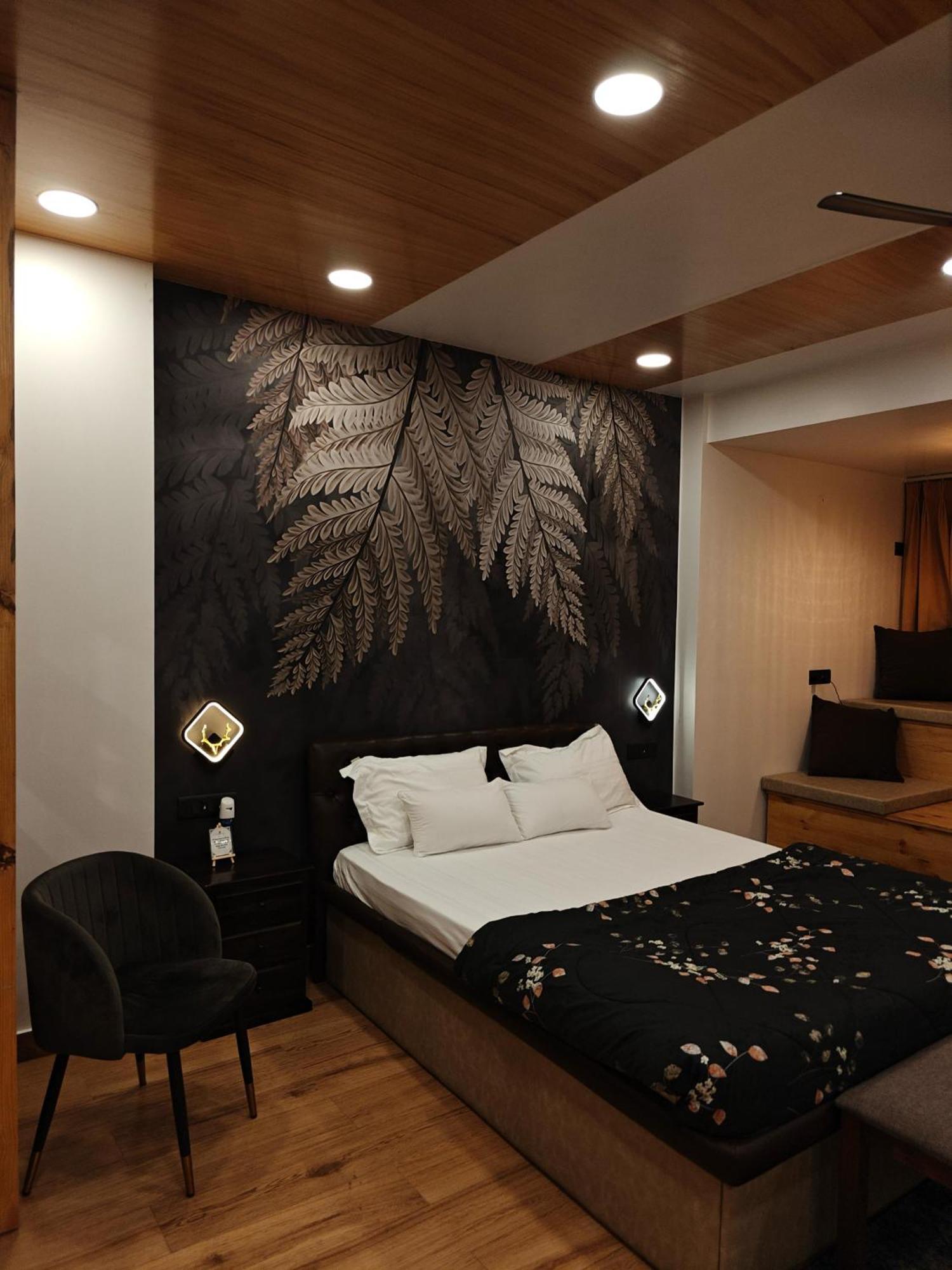 Luxurious & Private Penthouse Homestay *