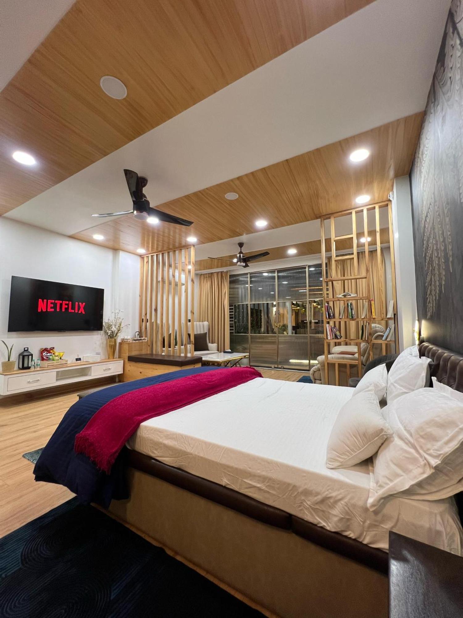 Homestay Luxurious & Private Penthouse *